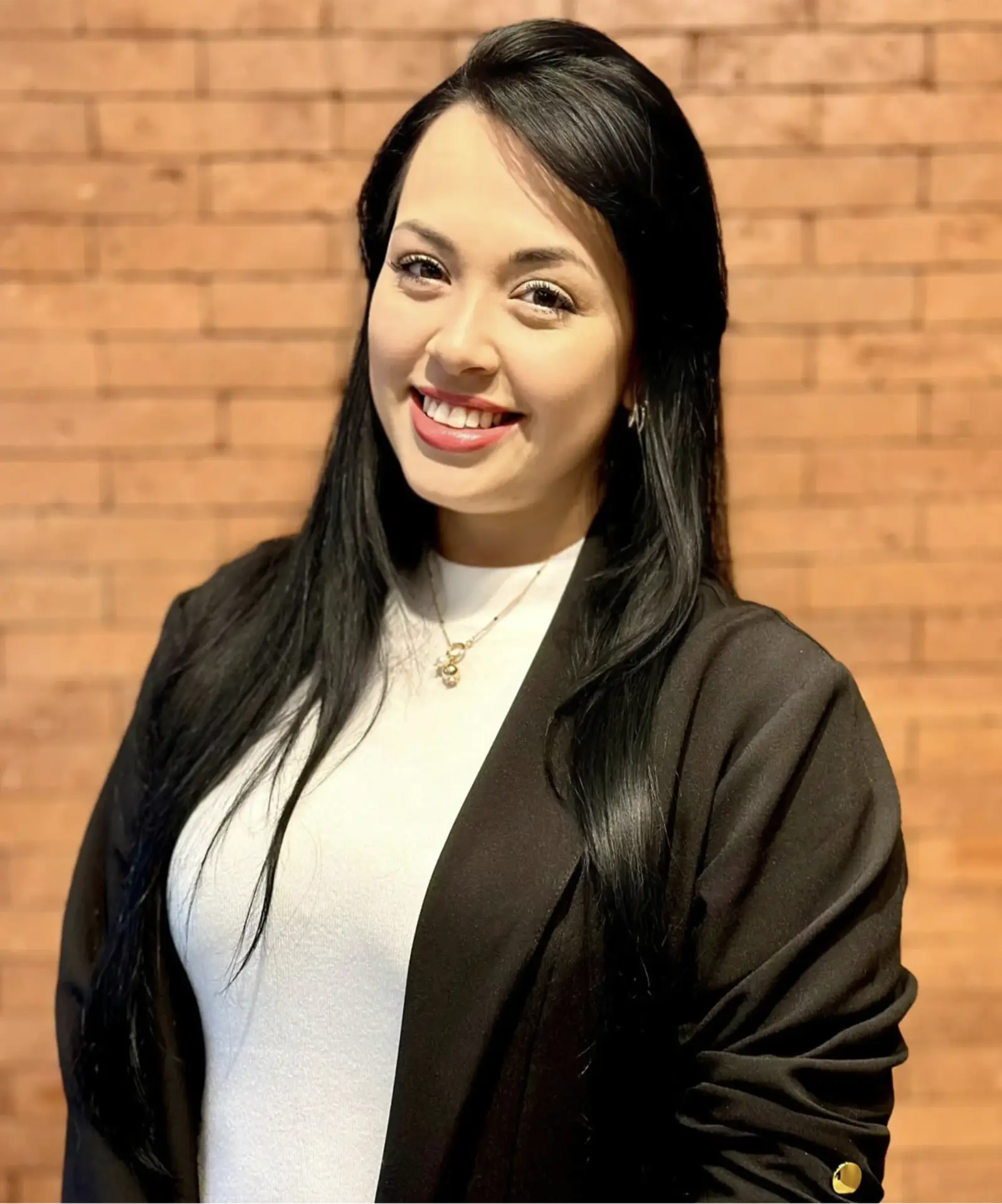 Laine Crizostomo